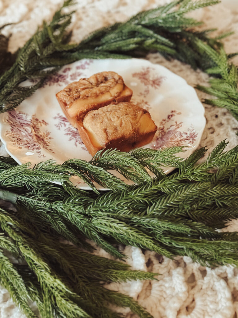 Mini Cinnamon Breads
